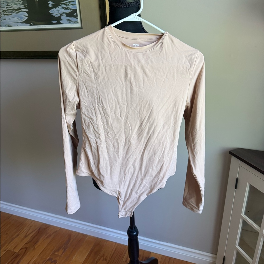 SKIMS Long Sleeve Crew Neck Body Suit.  Size XL, Clay